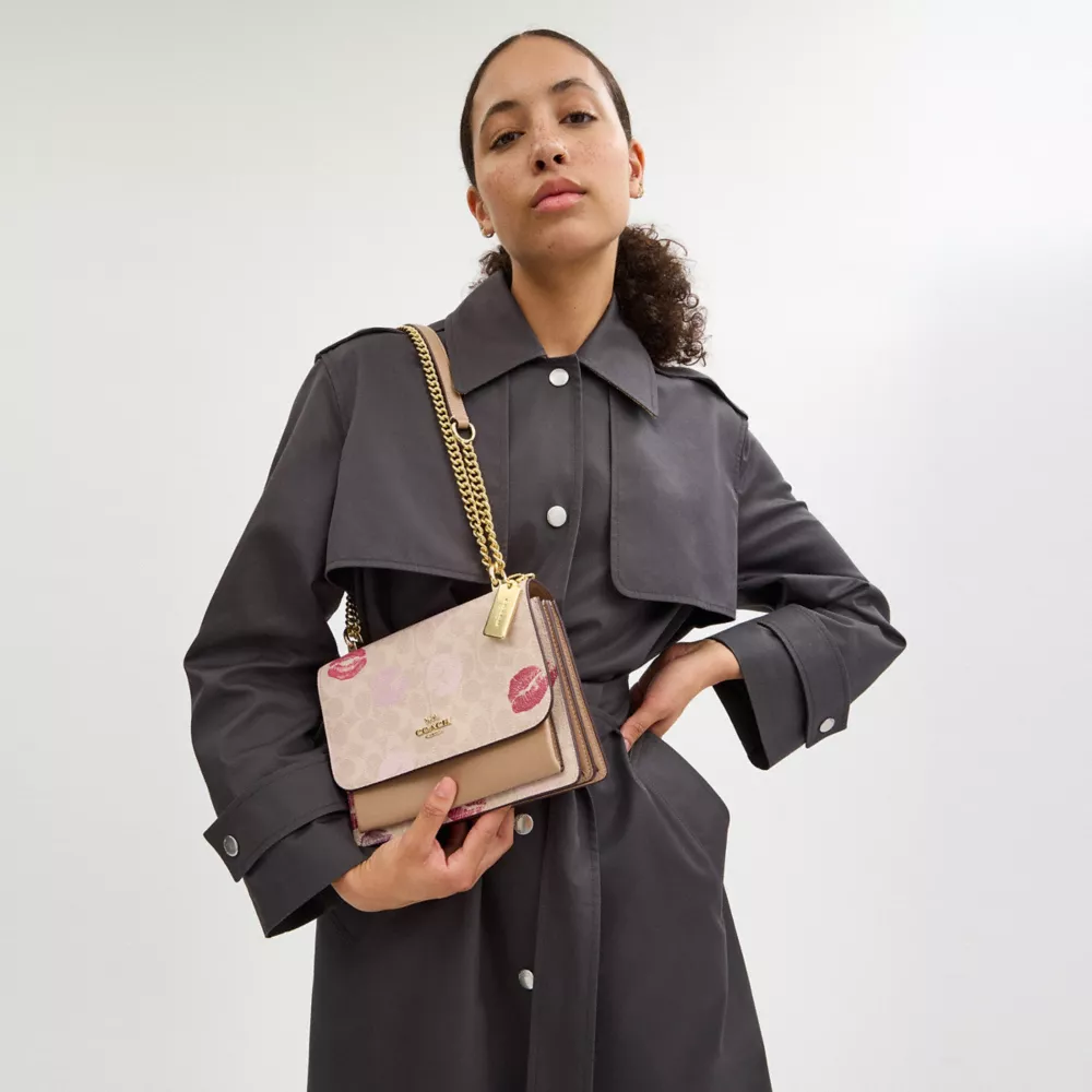 Klare Crossbody Bag In Signature Canvas With Lips Print