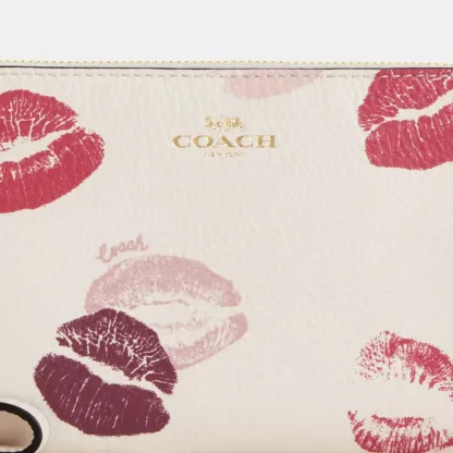 Corner Zip Wristlet With Lips Print