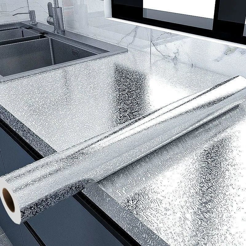 ♨️♨️【40 cm * 12 m】 Odstranljiva samolepilna aluminijasta folija – odporna na maščobo, toploto in enostavna za čiščenje