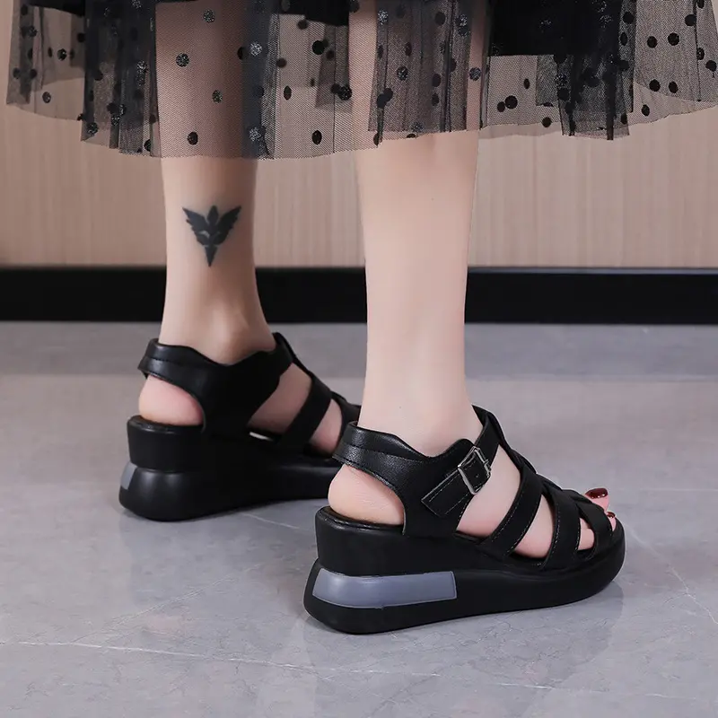 【35-42】 Sandale cu talpă moale, cizme retro cu talpă moale