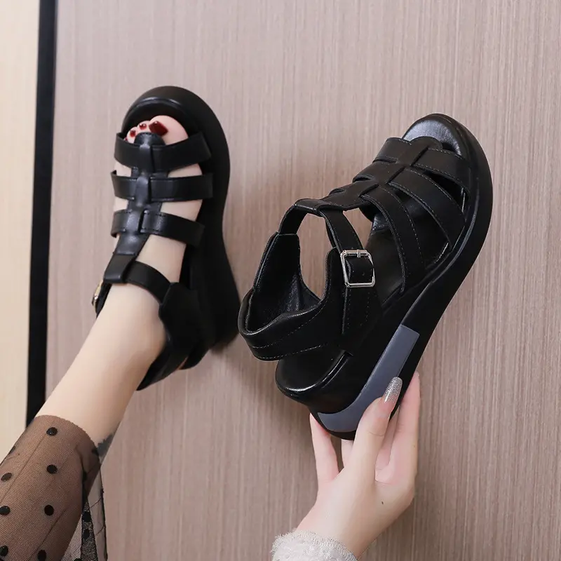 【35-42】 Sandale cu talpă moale, cizme retro cu talpă moale
