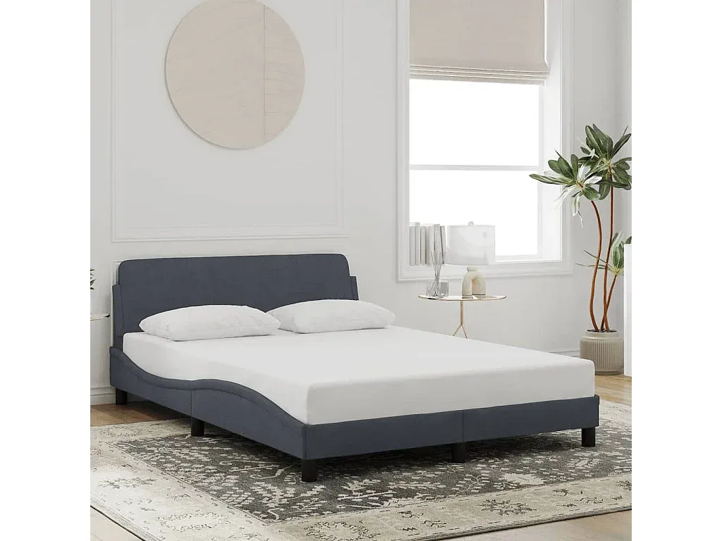 Schlafzimmer,Bereich Bett,Bettrahmen-Nestaviroa