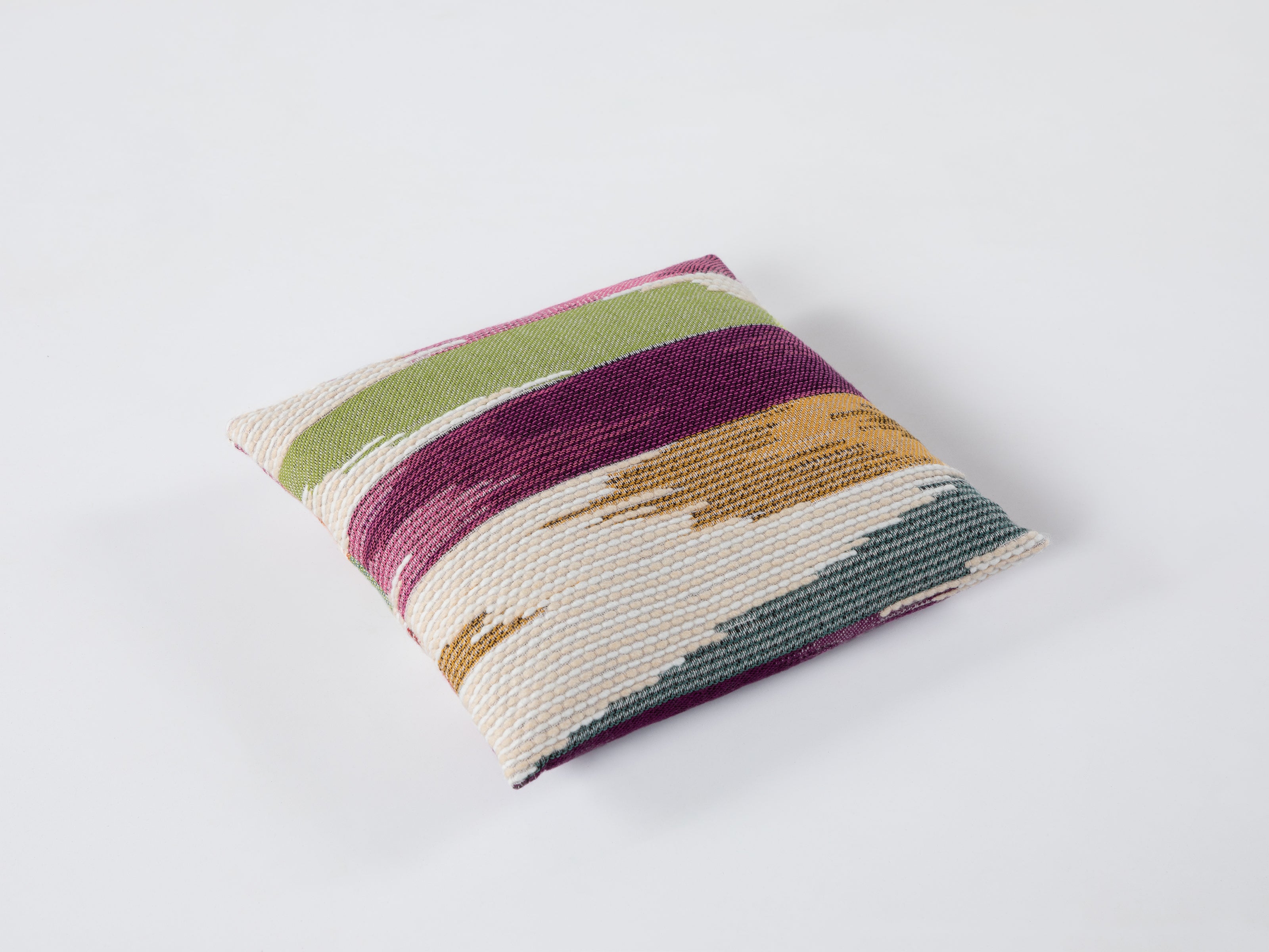 Alanis Cushion