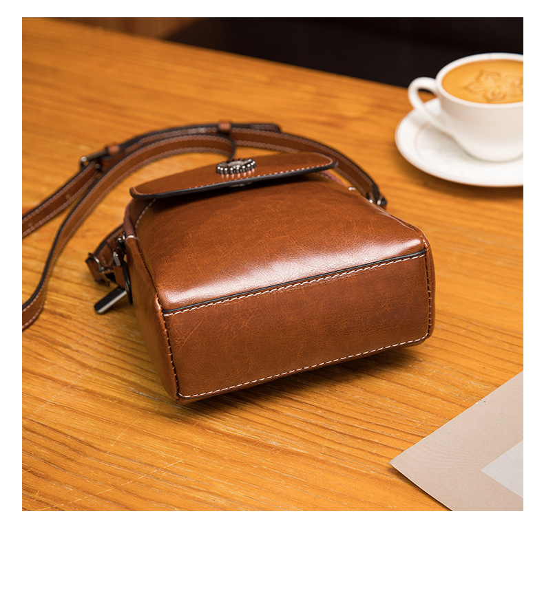 Vintage Brown Sunflower Button Mini Crossbody Phone Bag