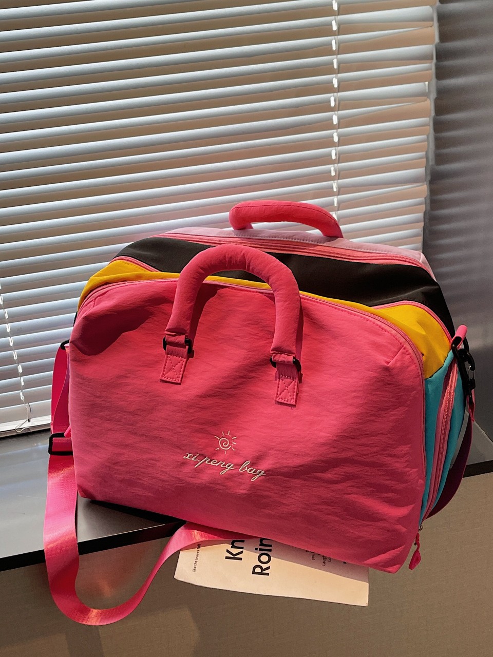 Color Block Large Capacity Travel Duffle Bag, Trendy Multi-Pocket Sports Weekender Bag