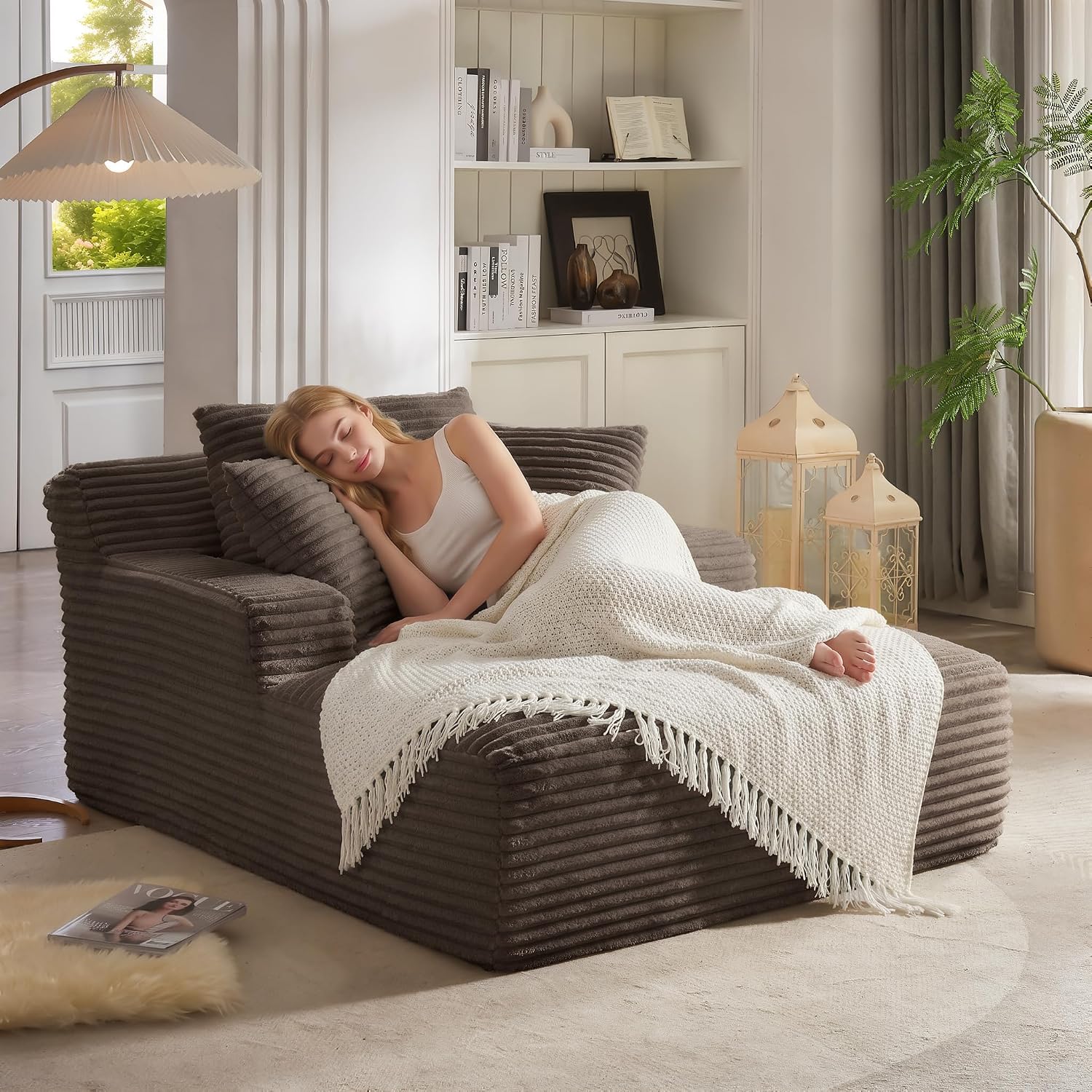 67 Inch Chaise Lounge Chair Indoor, Oversized Corduroy Upholstered Boneless Sofa Bed, Deep Seat Sleeper Couch Reading Chairs, Cloud Sofas Couches for Living Room, No Assembly Required (Beige)