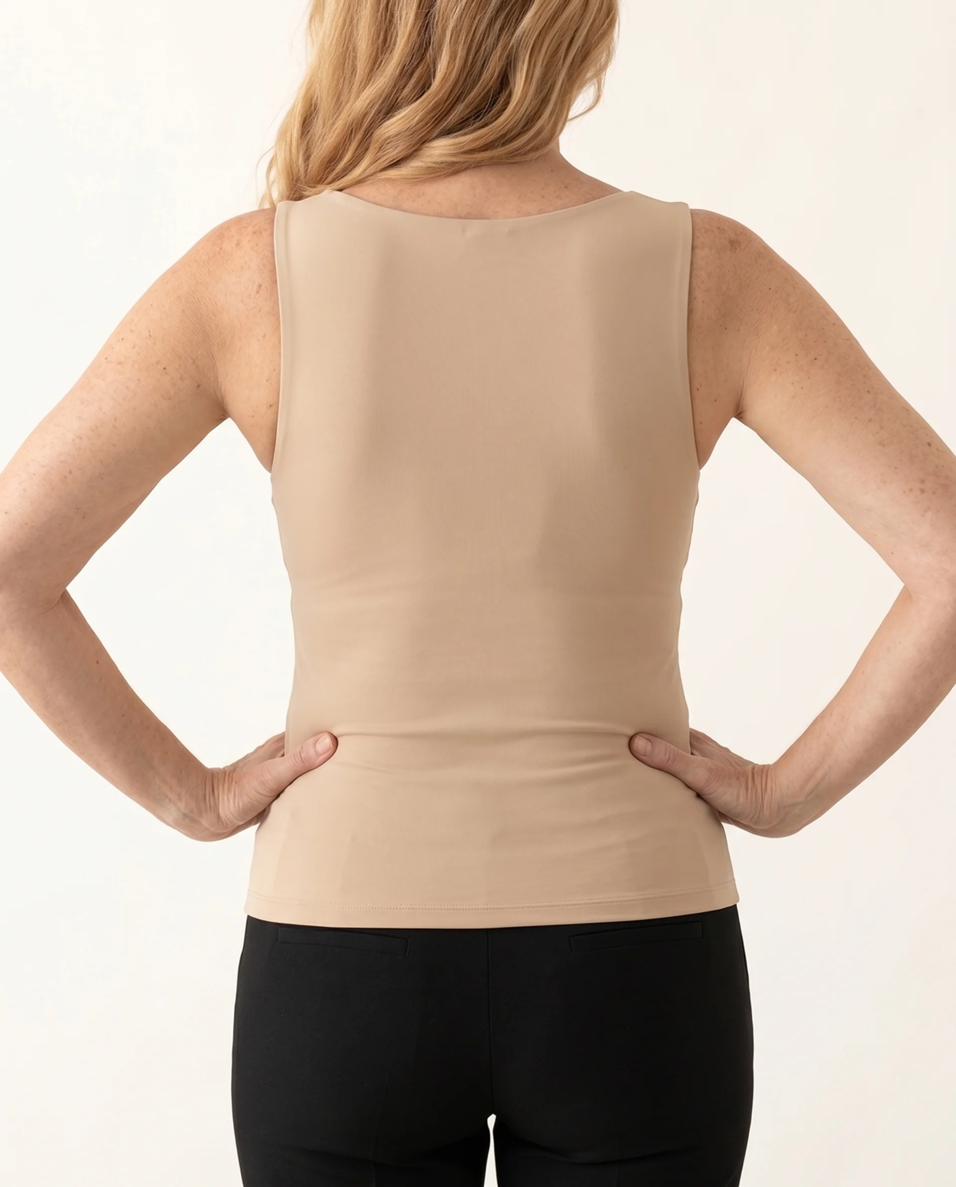 Avouran’s Built-In Bra Comfort Shaper Tanktop