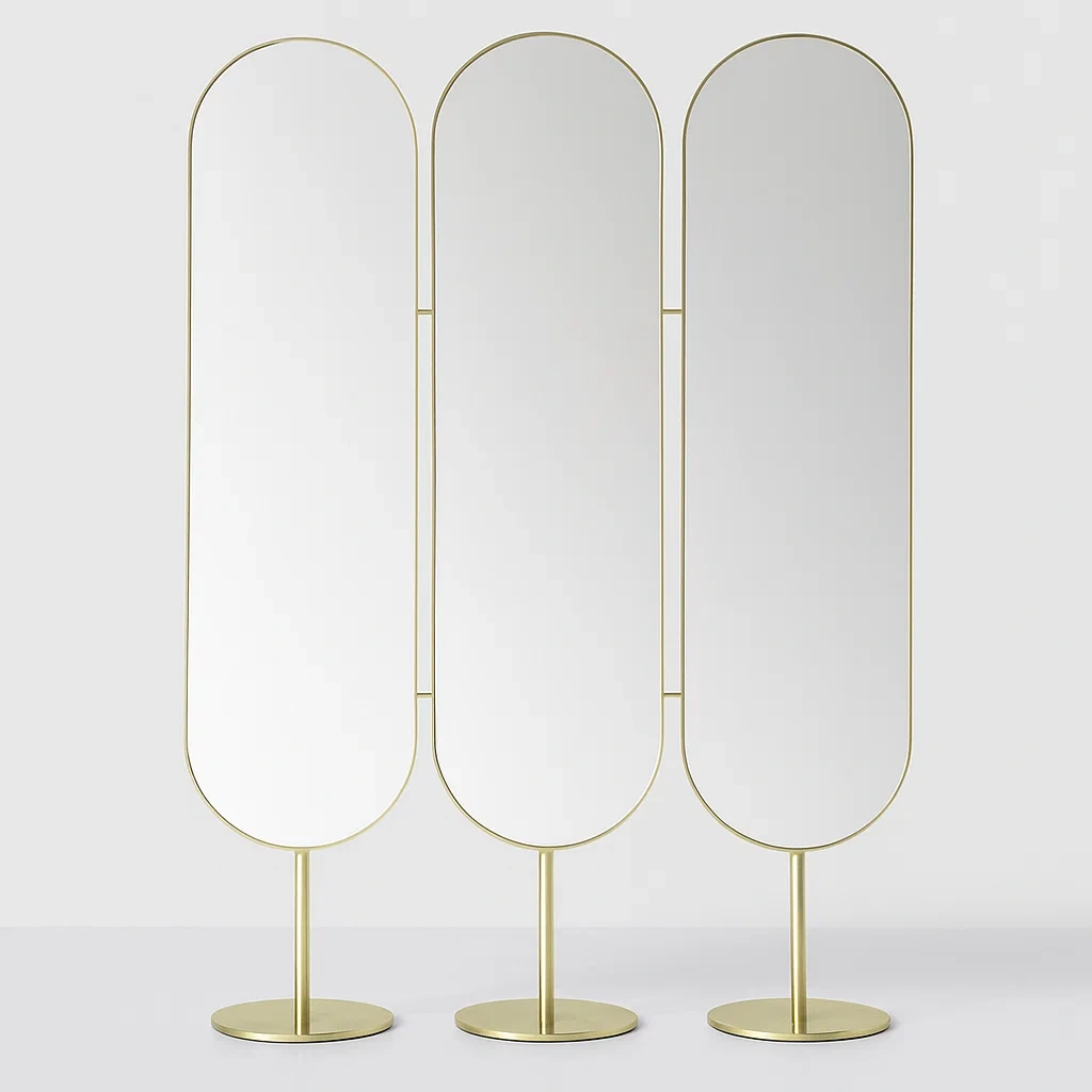 Ovaler Stehspiegel-Set aus Metall Gold-meuboveta