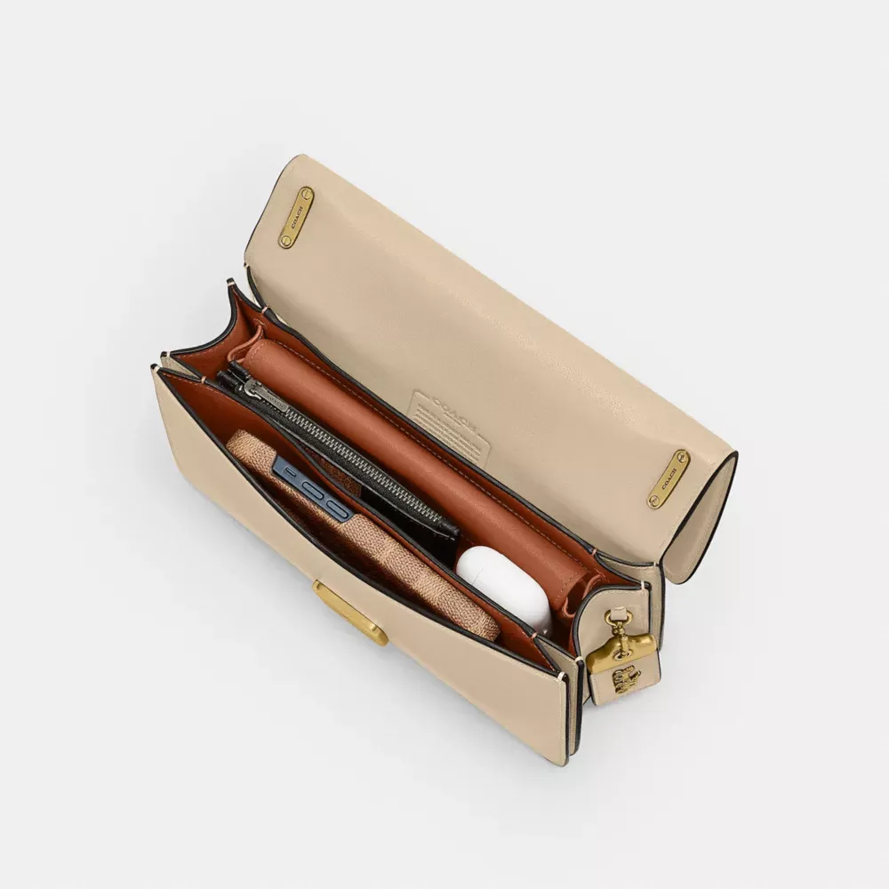 Bandit Shoulder Bag