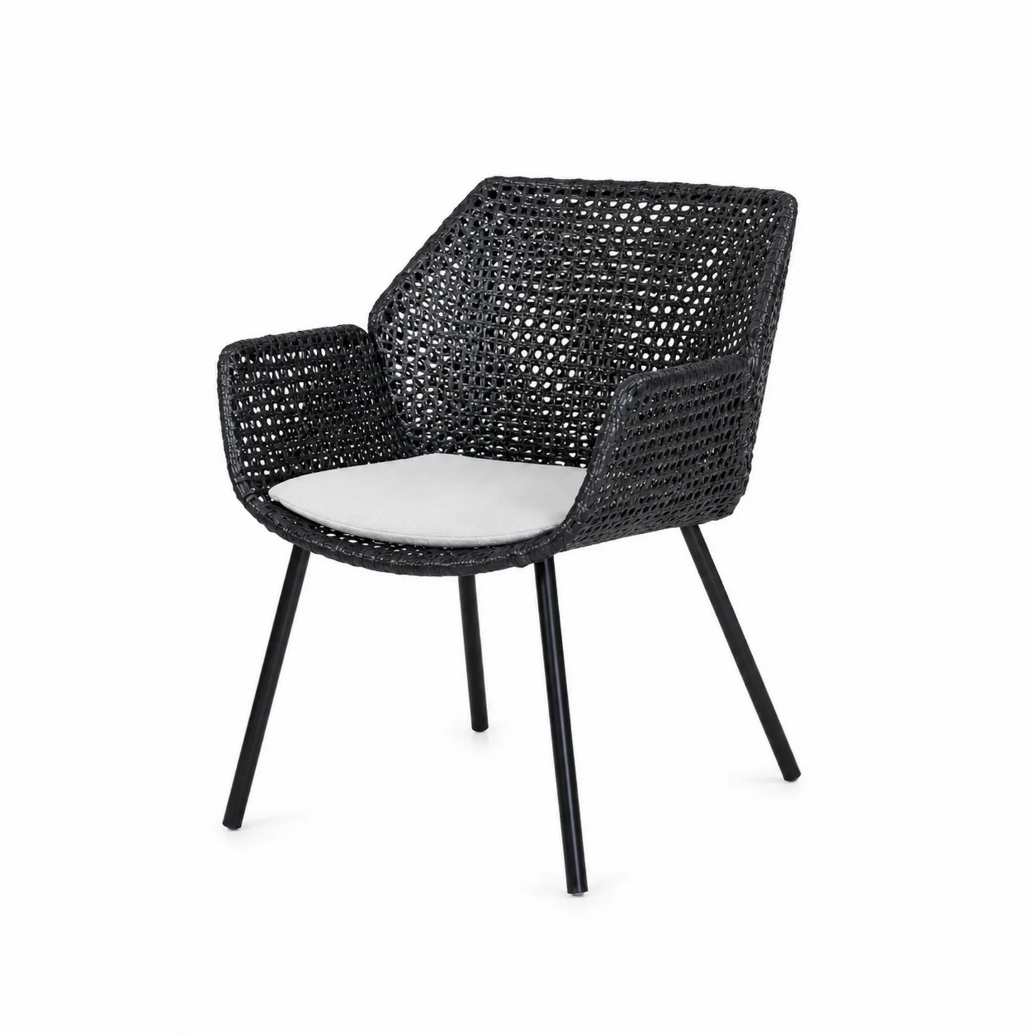 Sillón de ratán sintético negro con cojín de poliéster