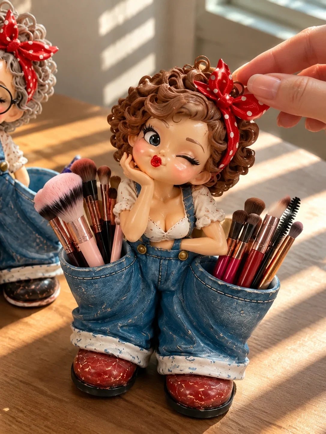 Customer review photo of the two retro girl figurines