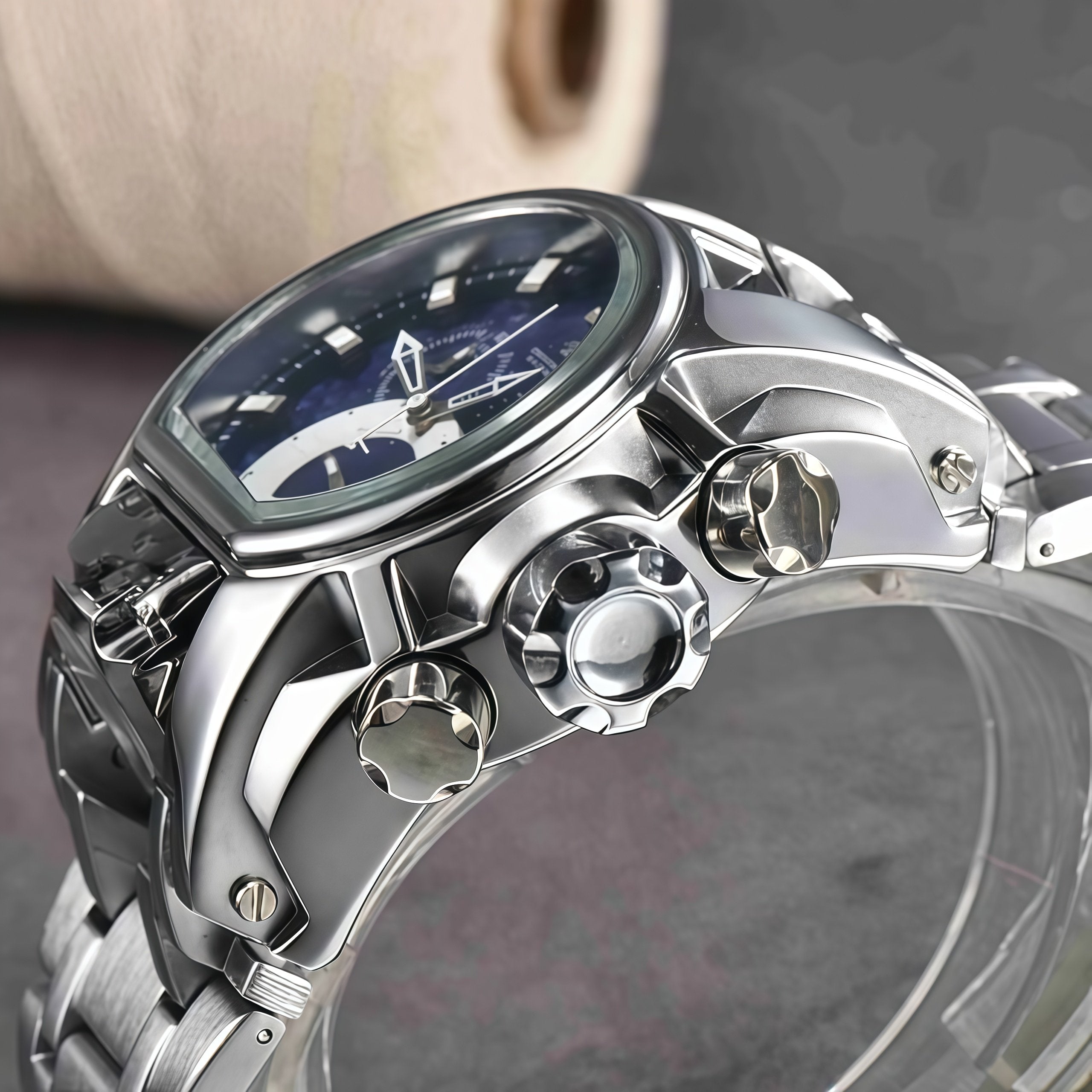 Large dial compass sports watch⌚️Fashion Casual Stainless Steel Wristwatch