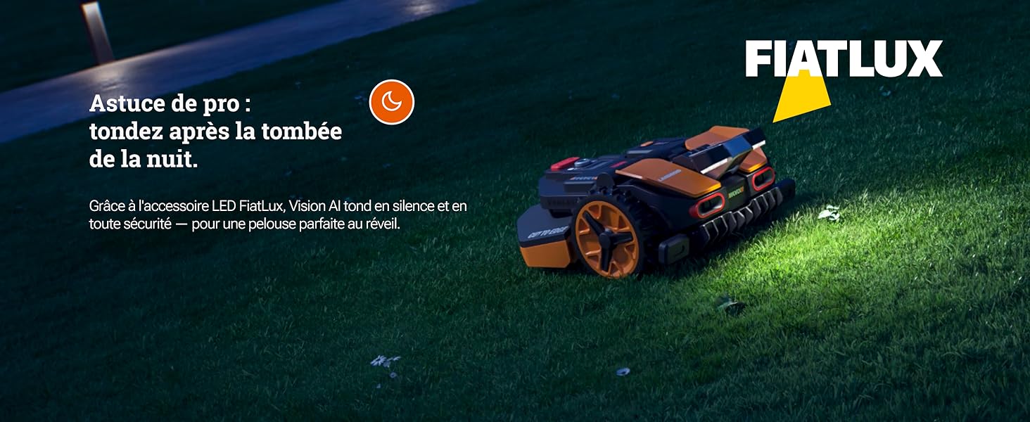 Grâce à l&amp;#39;accessoire LED FiatLux, Vision AI tond en silence et en toute sécurité la nuit.