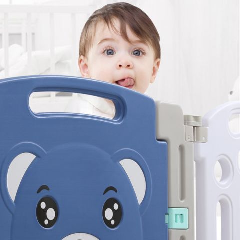 Zoom sur le design sécurisé du Parc Bébé Modulable RoyalLand.