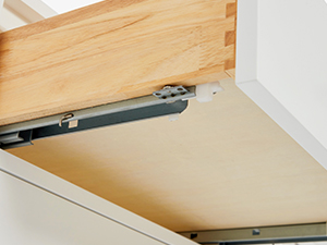 Vasque de salle de bain à fermeture douce
