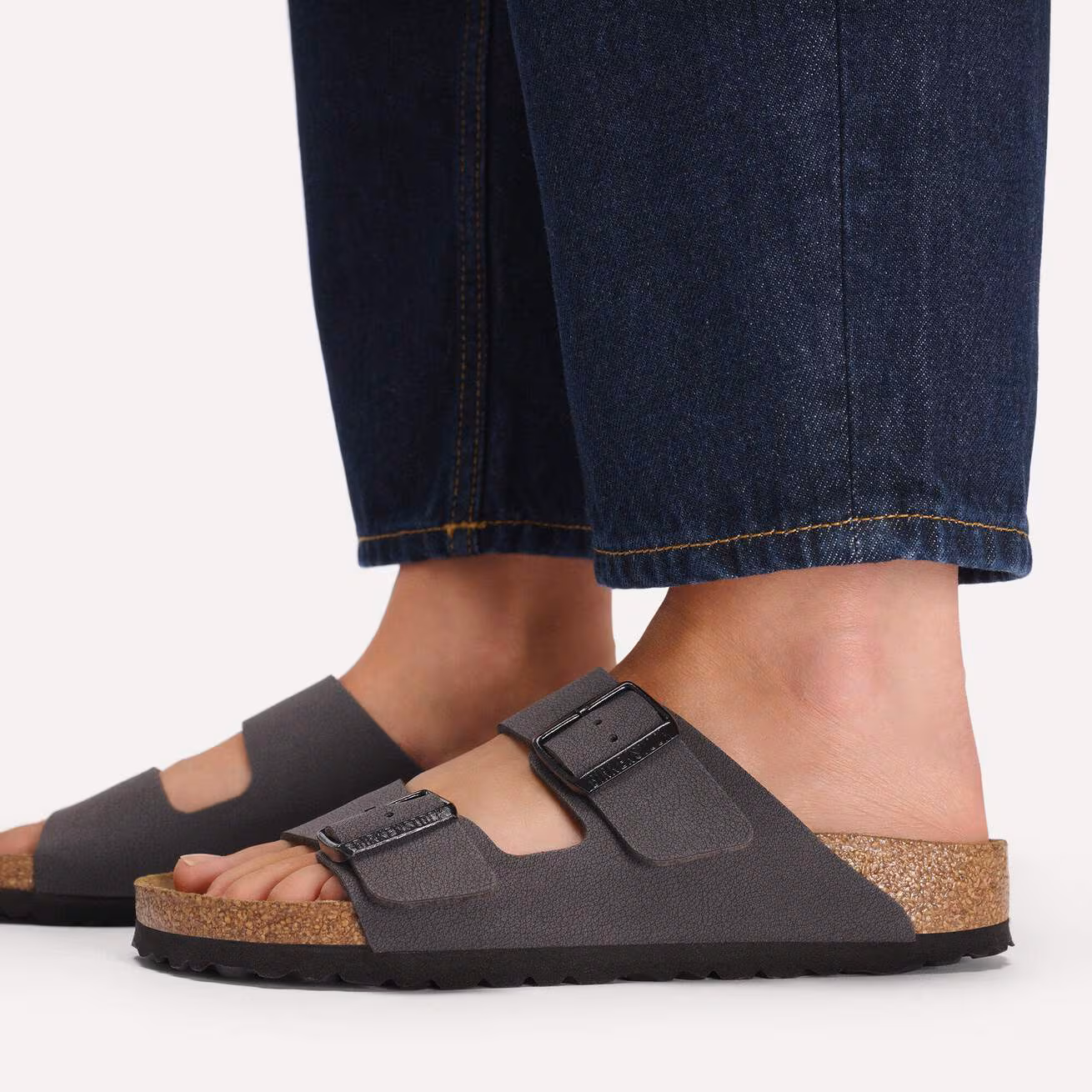 Arizona Velvet Gray/Black Buckles