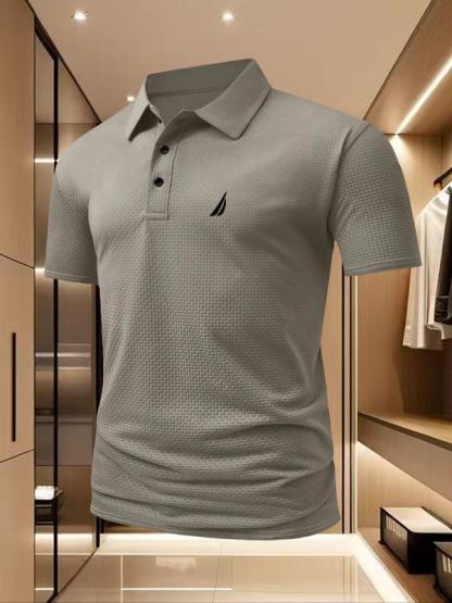 Polo para Hombre Ice Cool de Secado Rápido, con Patrón Geométrico, Mezcla de Poliéster y Elastano, Transpirable para el Verano, Ideal para Deportes de Alta Intensidad y Estilo Casual Ajustado.