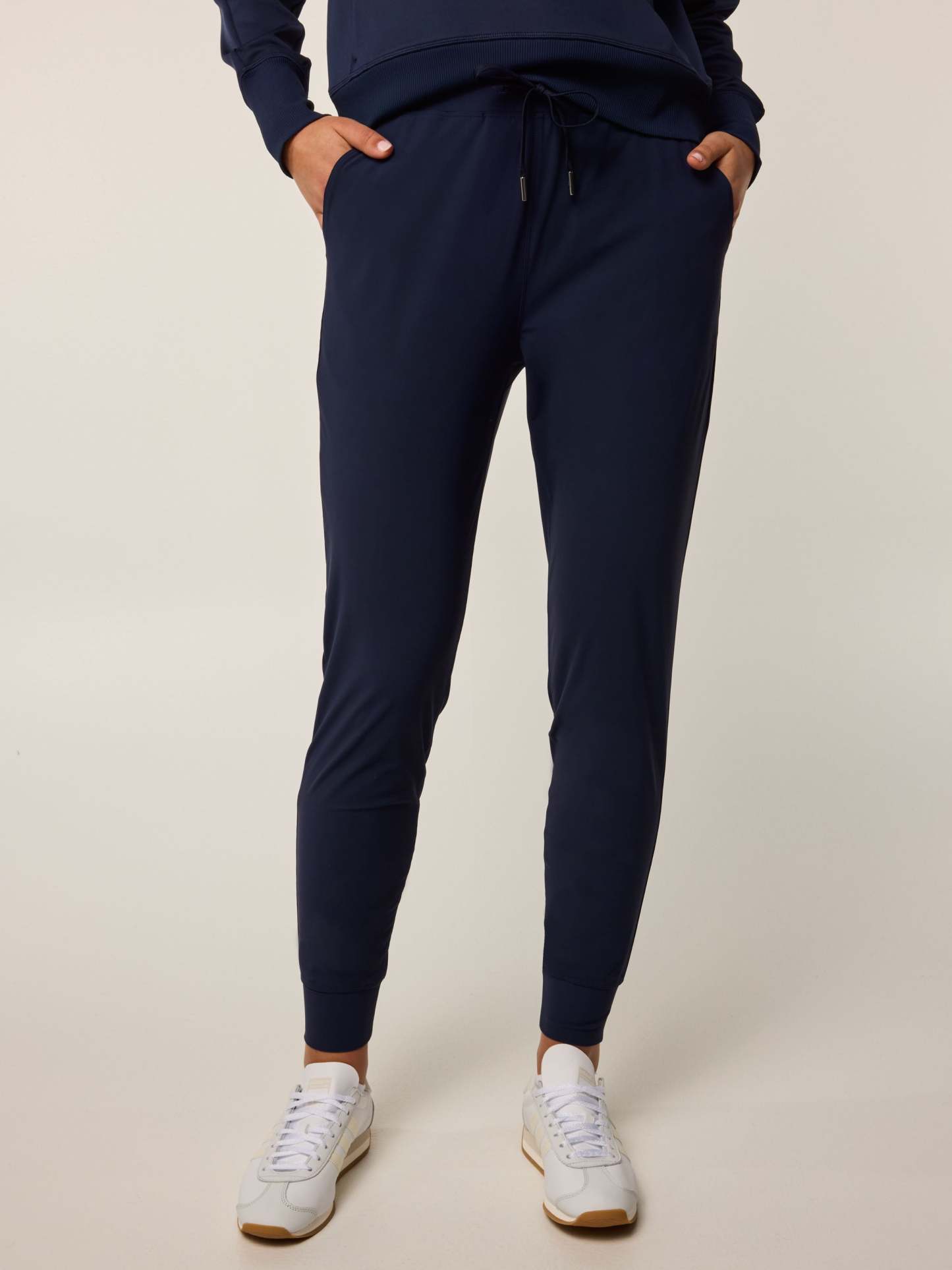 Greenie Phoenix Jogger (Maltese Blue) in MALTESE BLUE