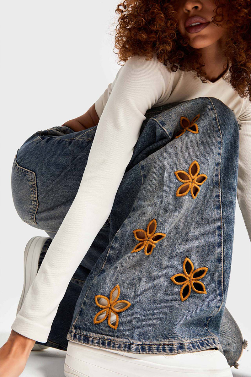 Women's Embroidered Floral High-Waisted Jeans