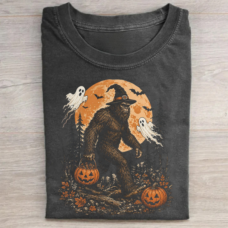 Funny Bigfoot Halloween T-shirt