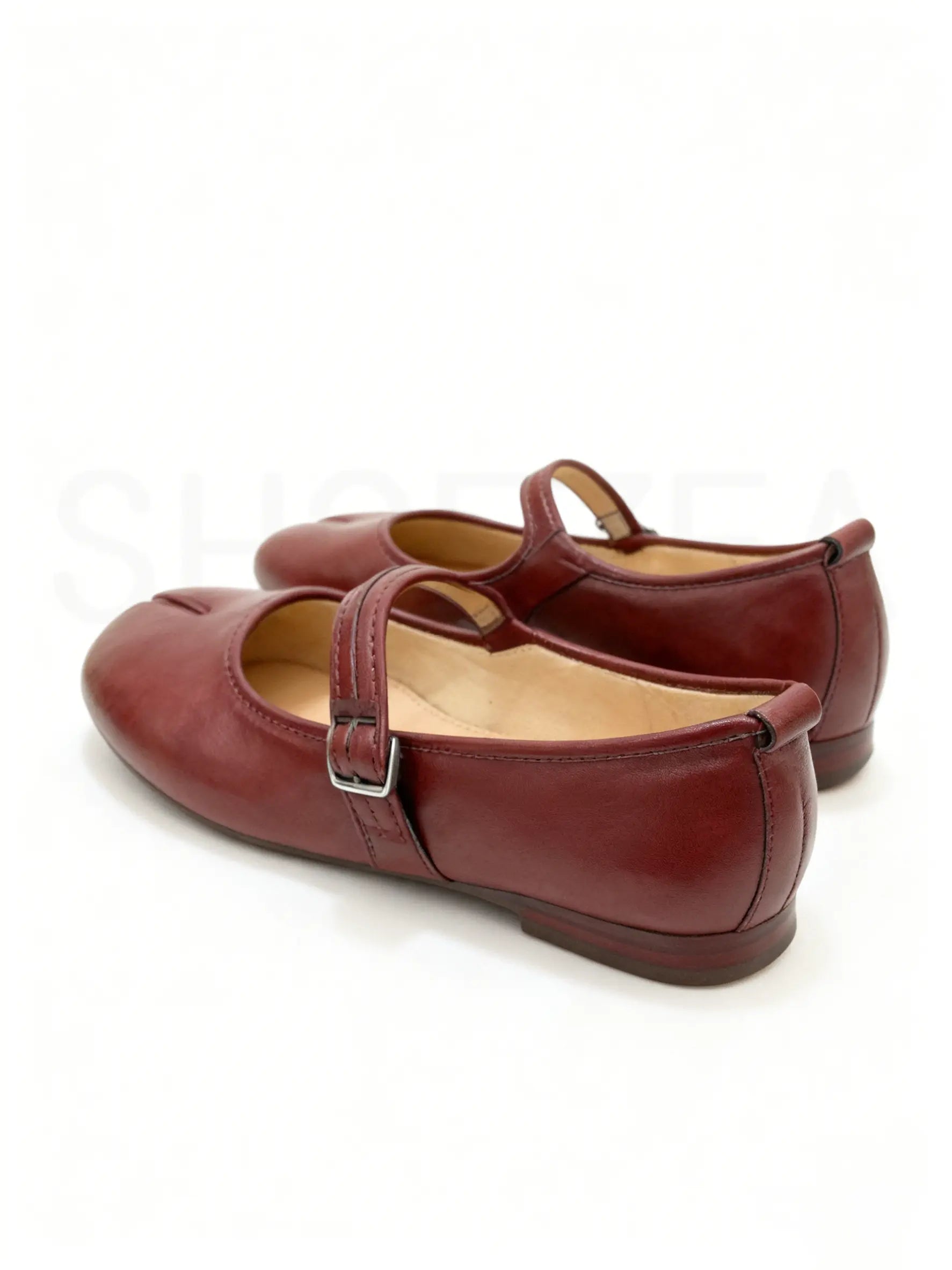 Split-Toe Round-Front Tabi Flats for Everyday Wear