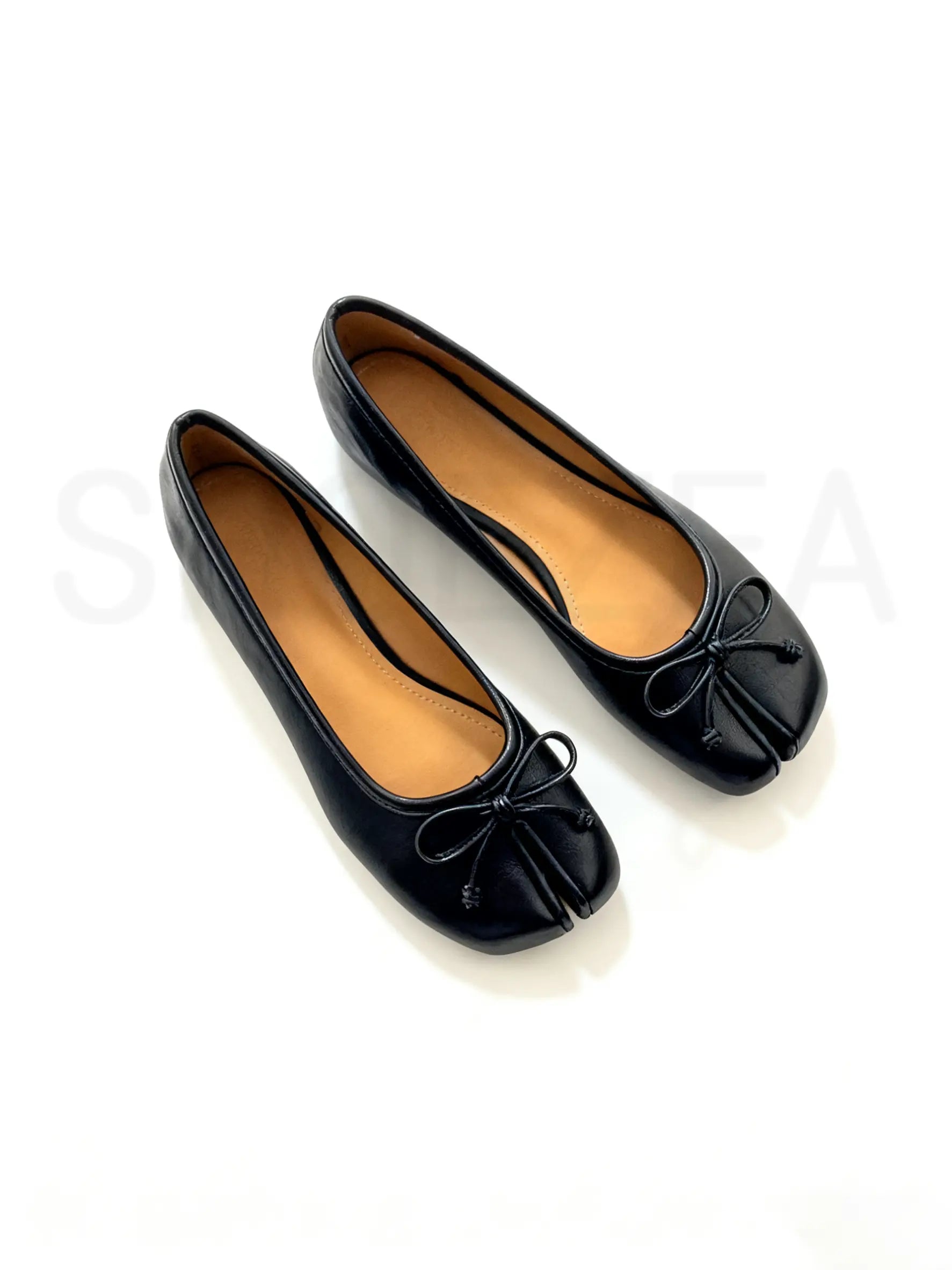 Women’s Split-Toe Tabi Ballet Flats with Elegant Bow Detail