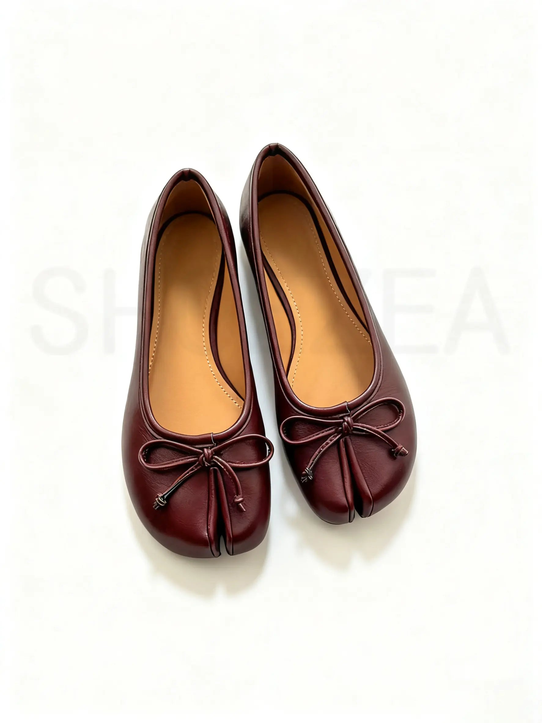 Women’s Split-Toe Tabi Ballet Flats with Elegant Bow Detail