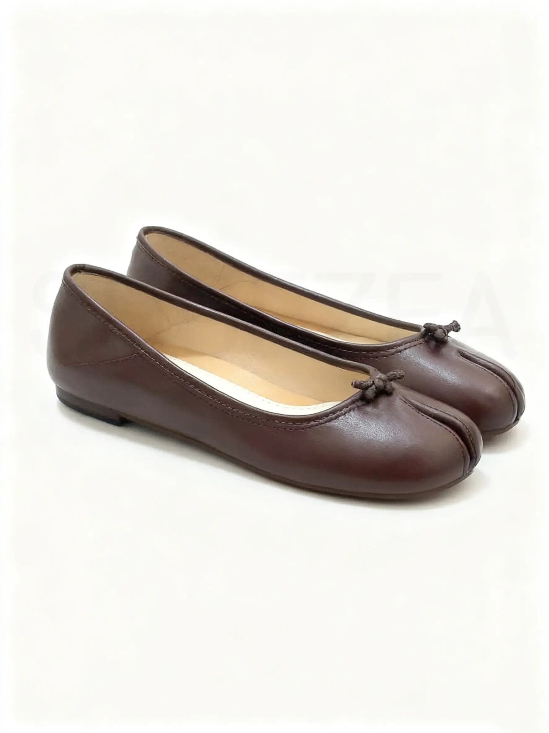 Women’s Split-Toe Tabi Ballet Flats for Everyday Comfort