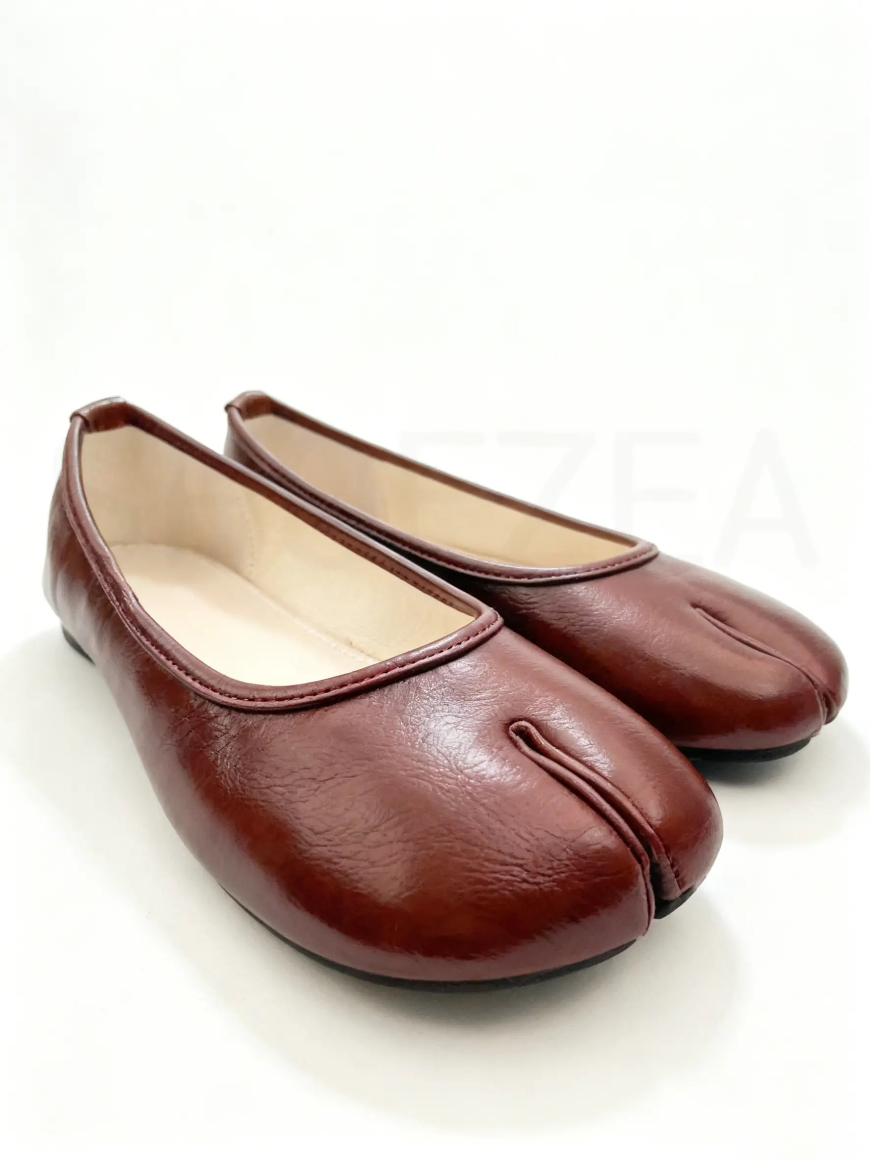 Soft Split-Toe Tabi Ballerina Flats for All-Day Comfort