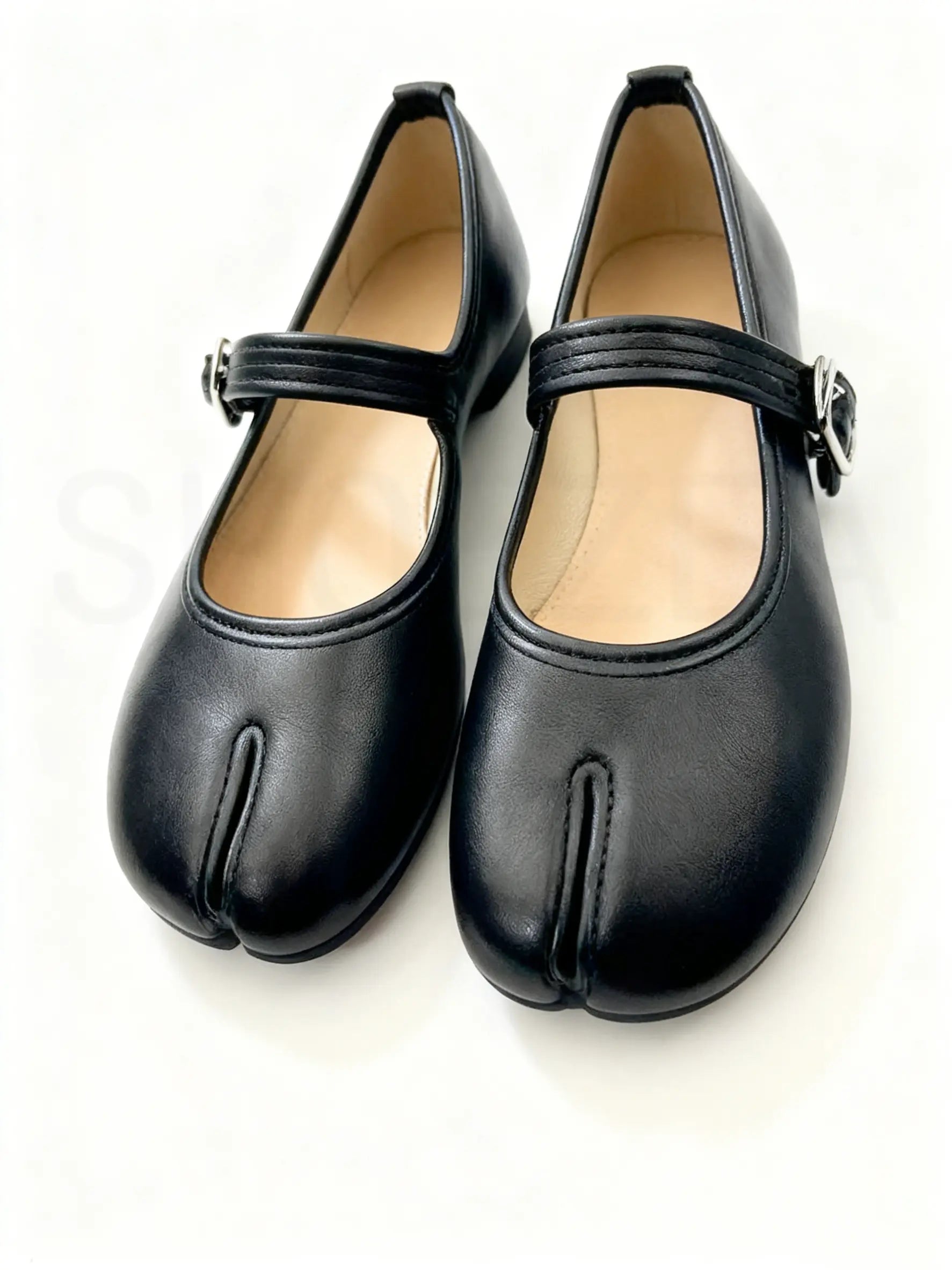 Split-Toe Round-Front Tabi Flats for Everyday Wear