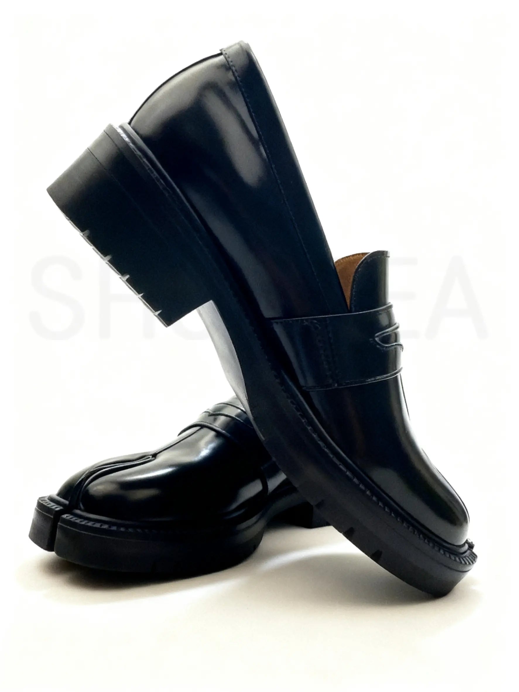 Split-Toe Tabi Loafers with Chunky Block Heel