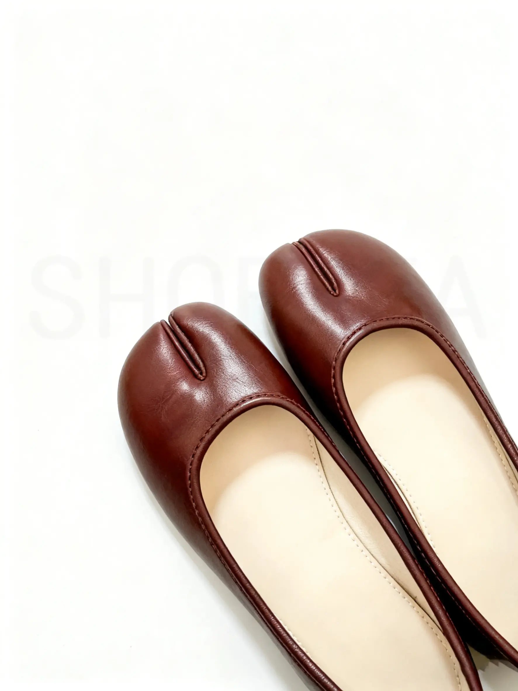 Soft Split-Toe Tabi Ballerina Flats for All-Day Comfort