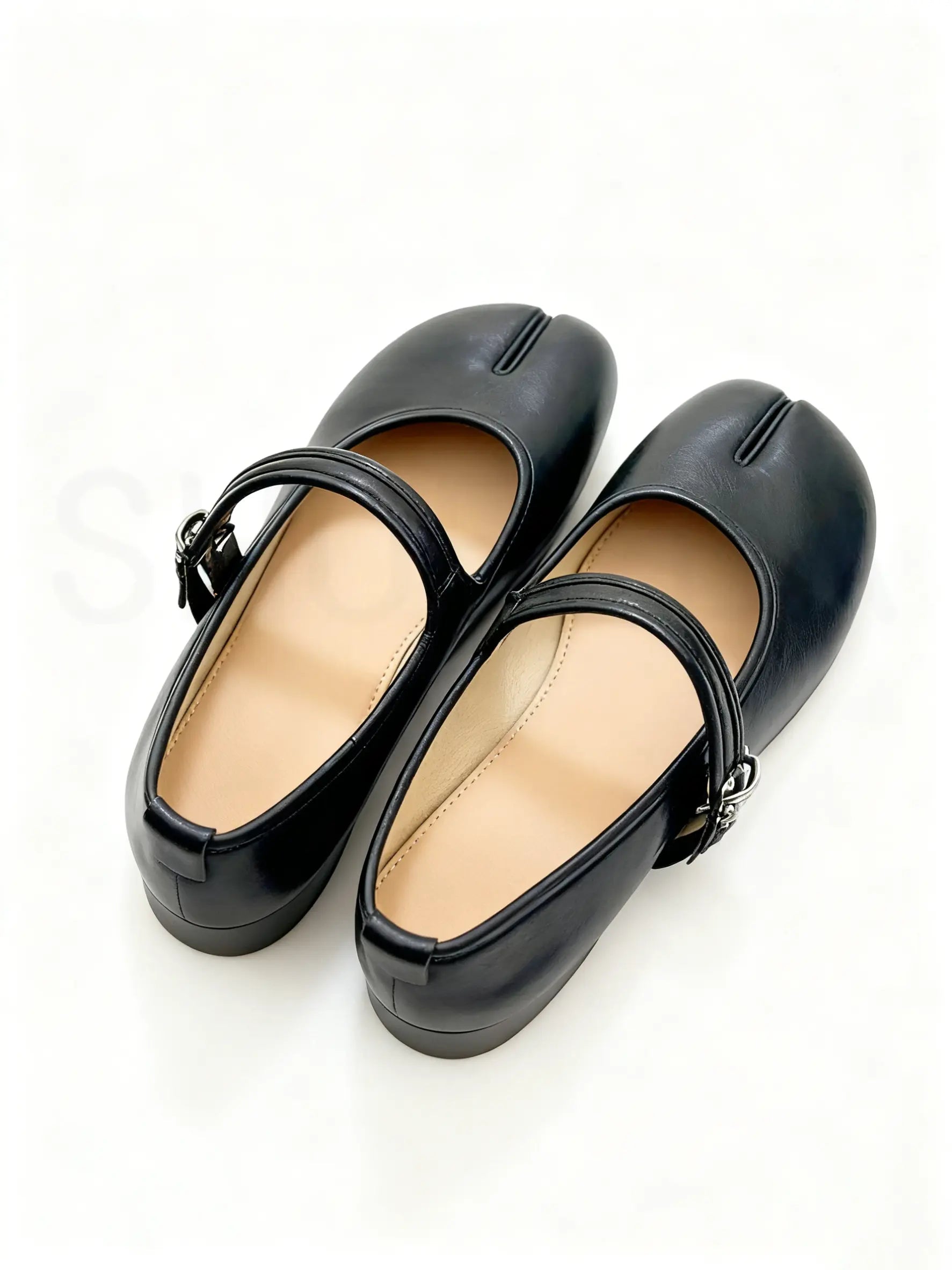 Split-Toe Round-Front Tabi Flats for Everyday Wear