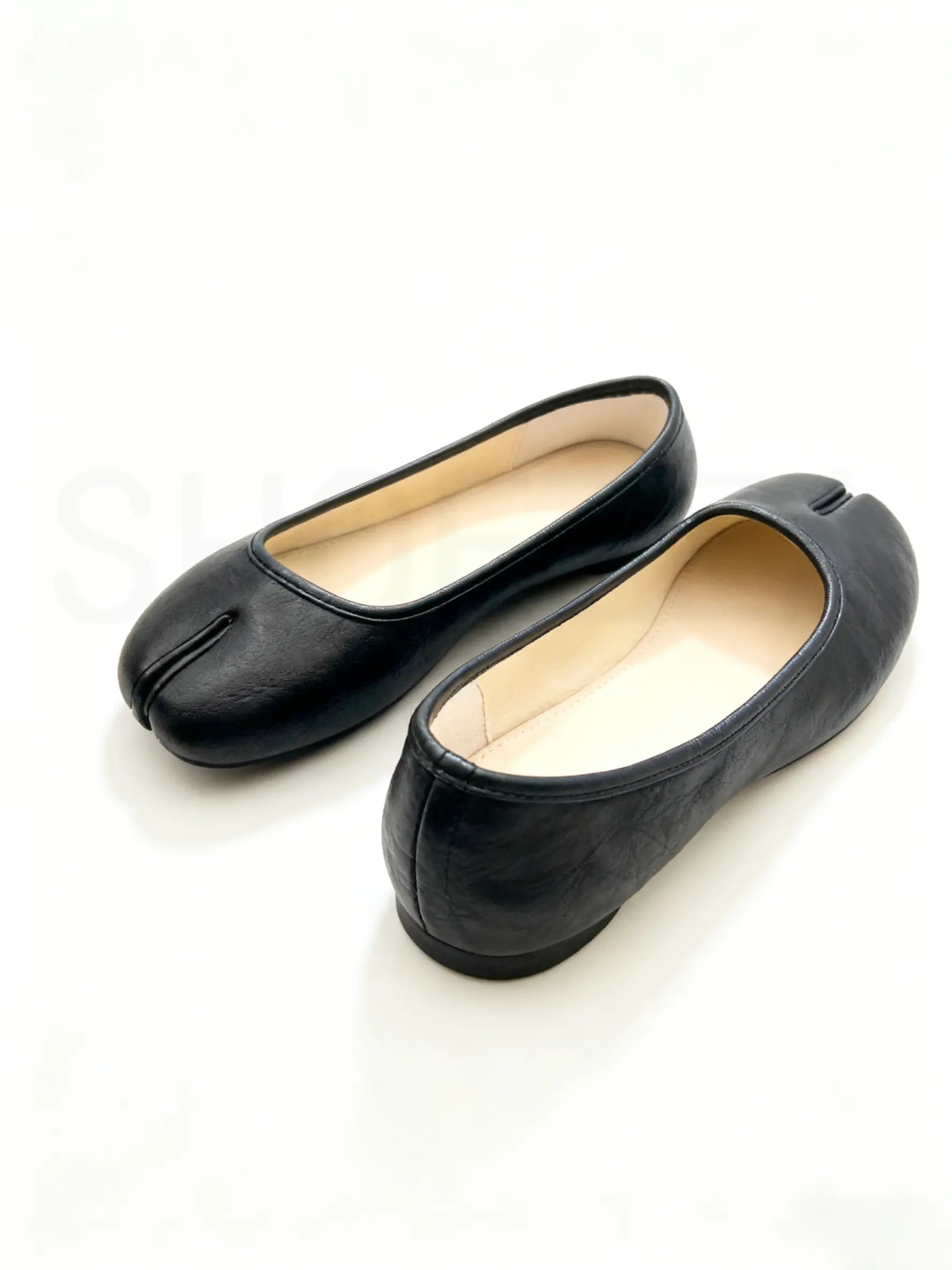 Soft Split-Toe Tabi Ballerina Flats for All-Day Comfort