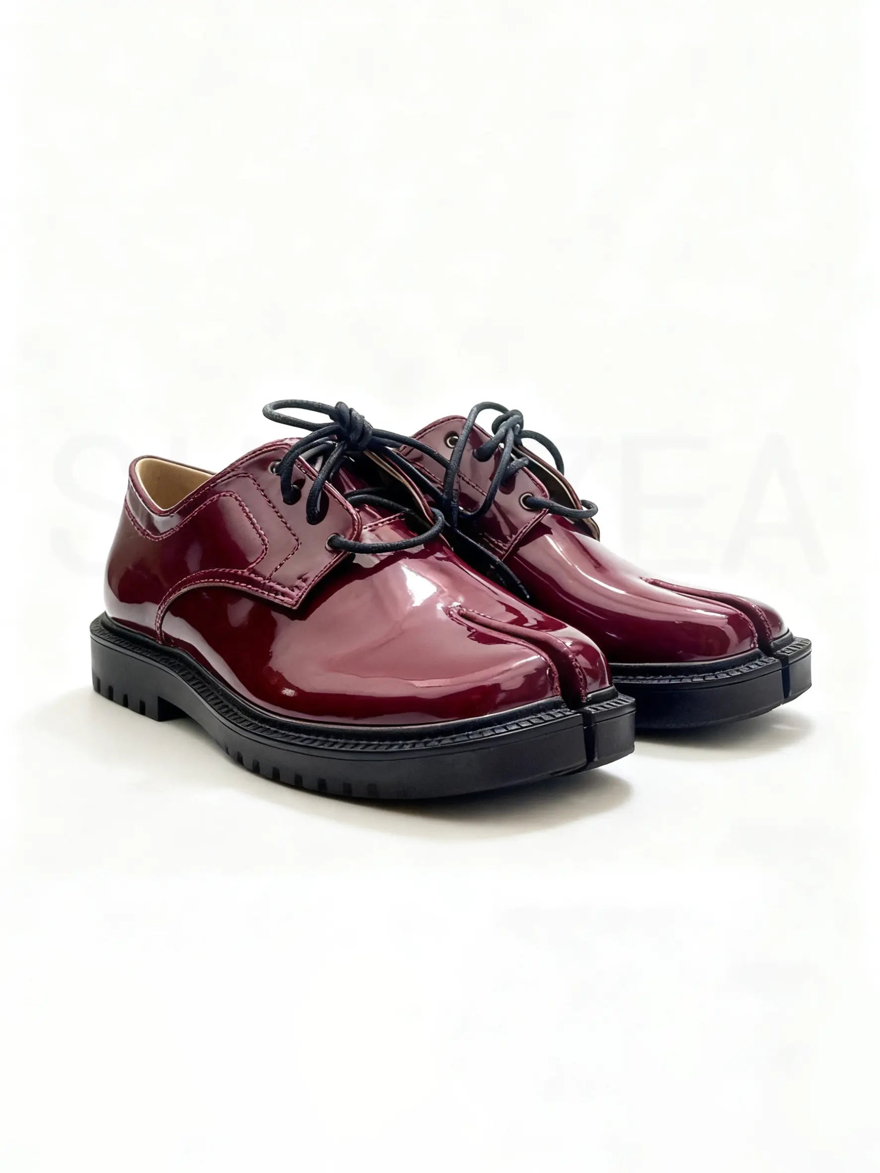 Lace-Up Split-Toe Tabi Loafers with Chunky Block Heel