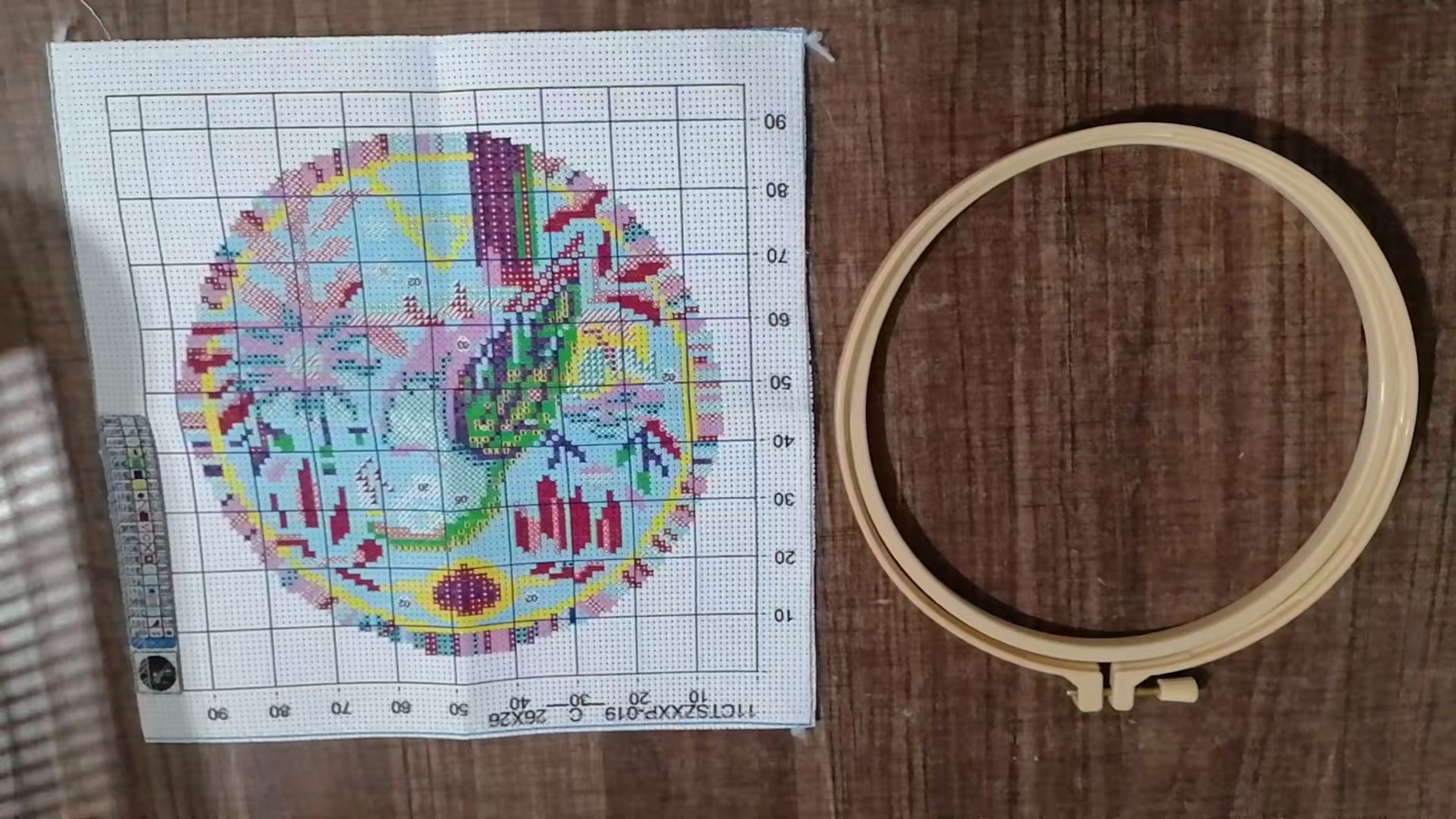 Mandarin Ducks | Cross Stitching Embroidery Kits for Beginners (20cm with frame)
