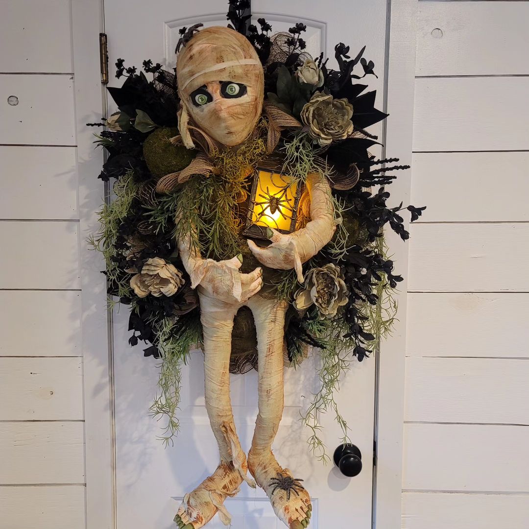 🎃Limited Time Offer💀Mummy Halloween Wreath