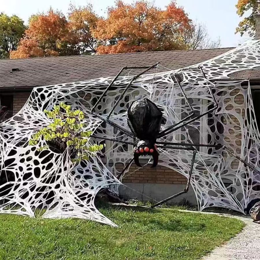 Stretchy Spider Webbing for Halloween garden Decor