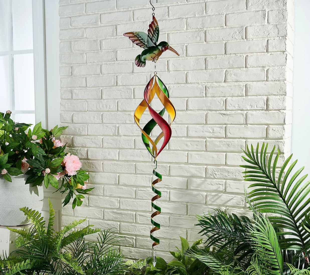 Hanging Helix Twirler with Garden Critter Icon
