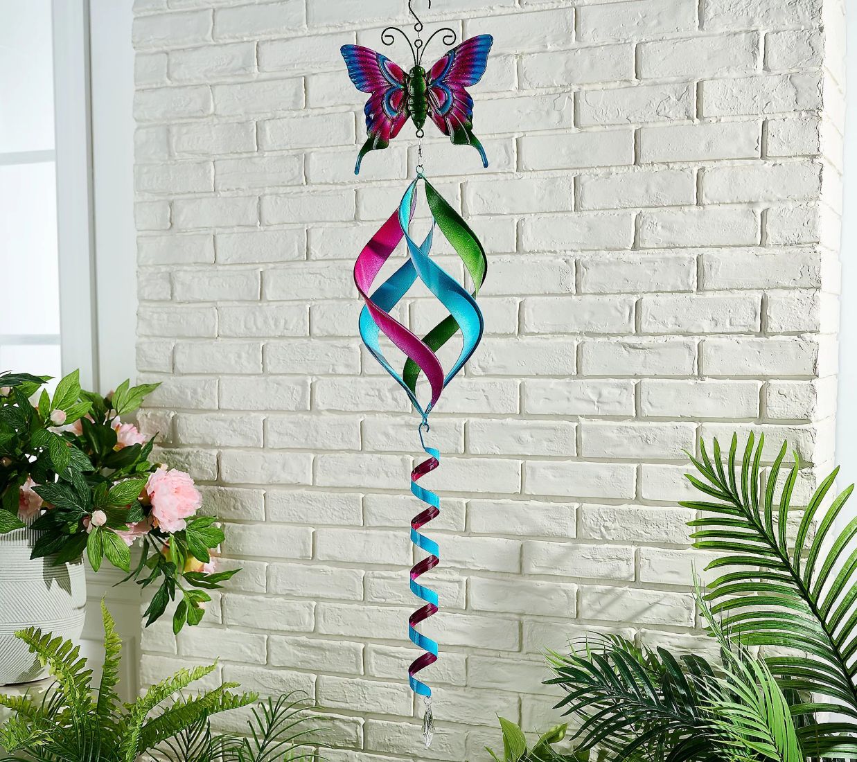 Hanging Helix Twirler with Garden Critter Icon
