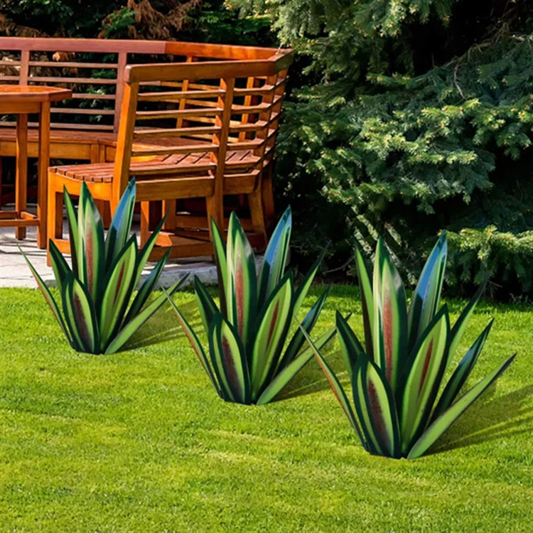 LAST DAY PROMOTION 75% OFF - 🌵Anti-rust Metal Tequila  Agave Plant-Perfect for garden