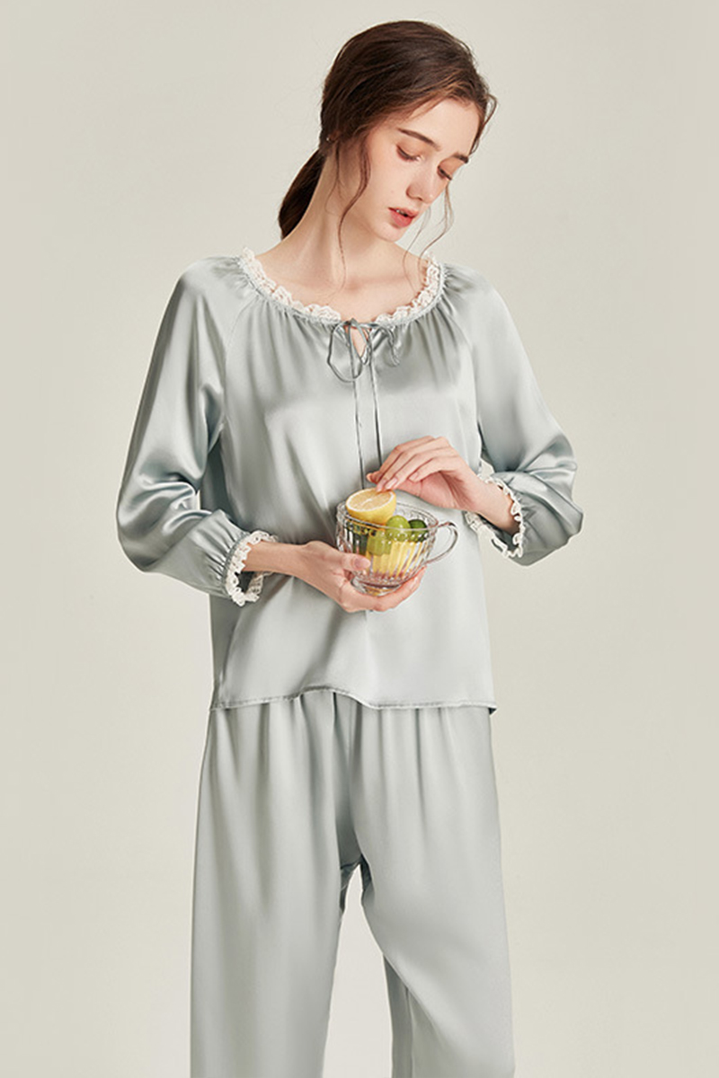 6A Grade 100% Mulberry Silk Long Sleeve Crew Neck Pajamas Set