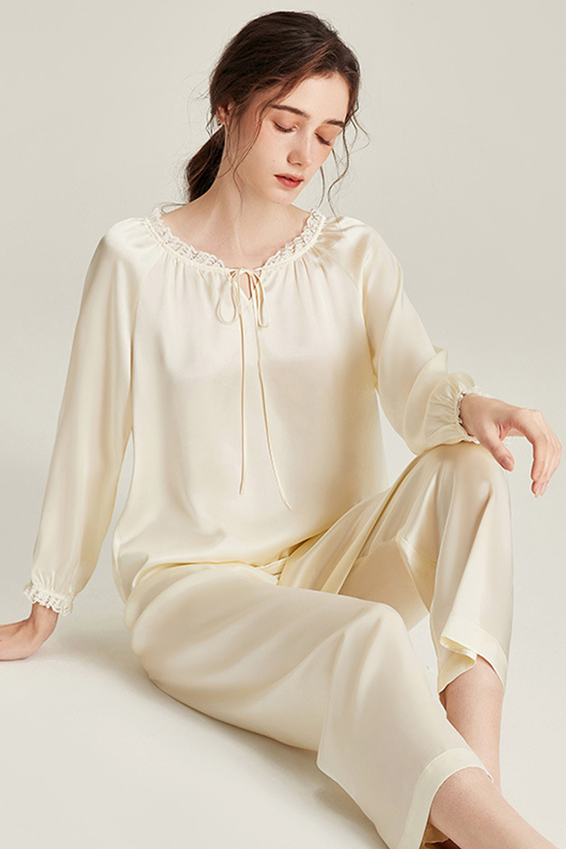 6A Grade 100% Mulberry Silk Long Sleeve Crew Neck Pajamas Set