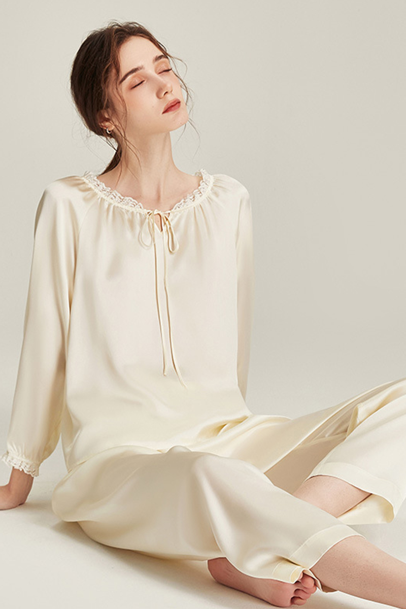 6A Grade 100% Mulberry Silk Long Sleeve Crew Neck Pajamas Set