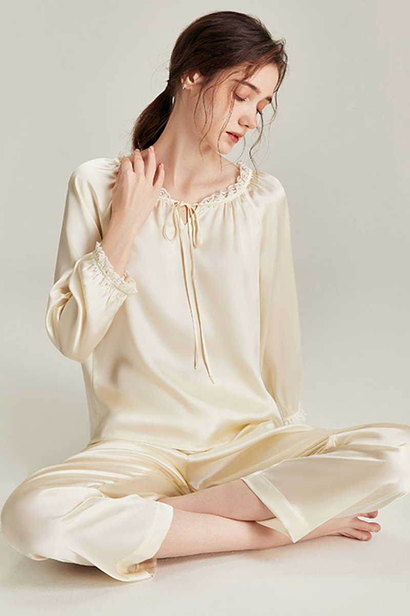 6A Grade 100% Mulberry Silk Long Sleeve Crew Neck Pajamas Set