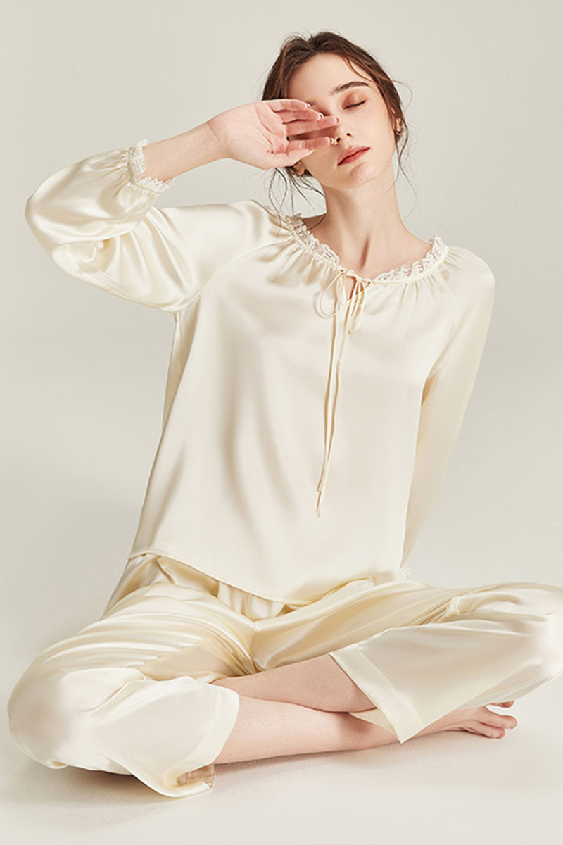 6A Grade 100% Mulberry Silk Long Sleeve Crew Neck Pajamas Set