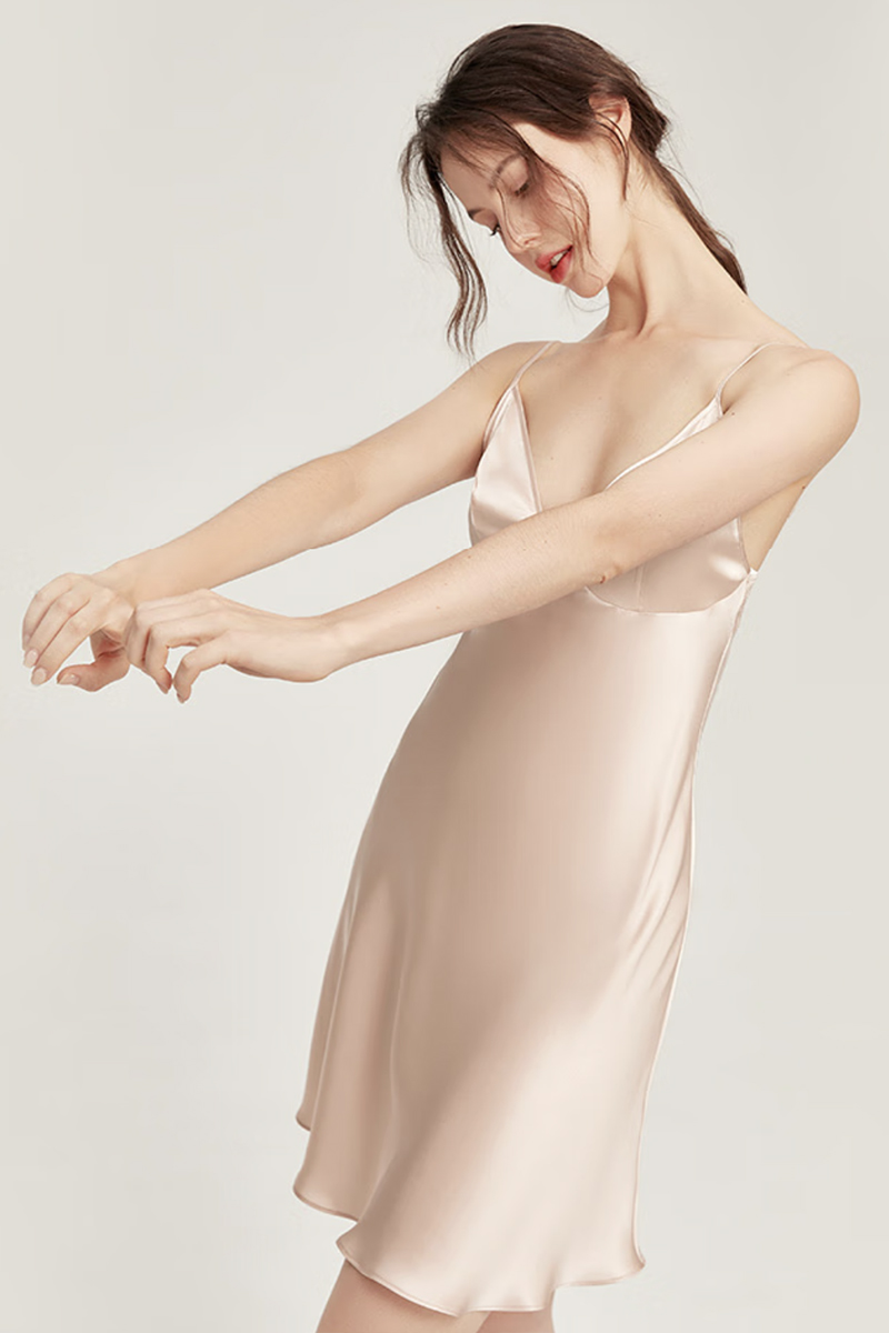 19 Momme Silk Sexy Camisole Nightgown with Built-in Bra
