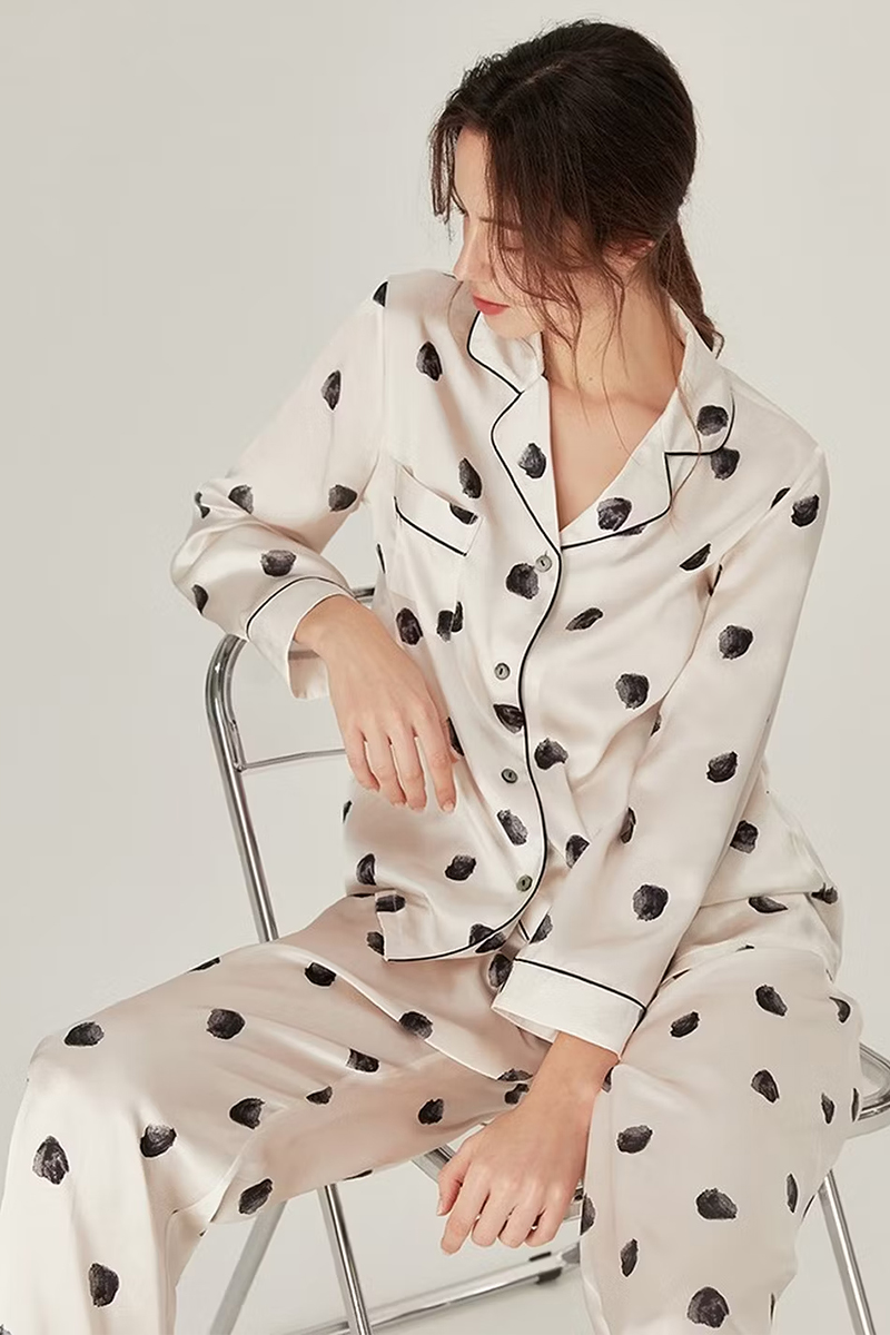 100% Mulberry Silk Polka Dot Long Sleeve Pajamas Set