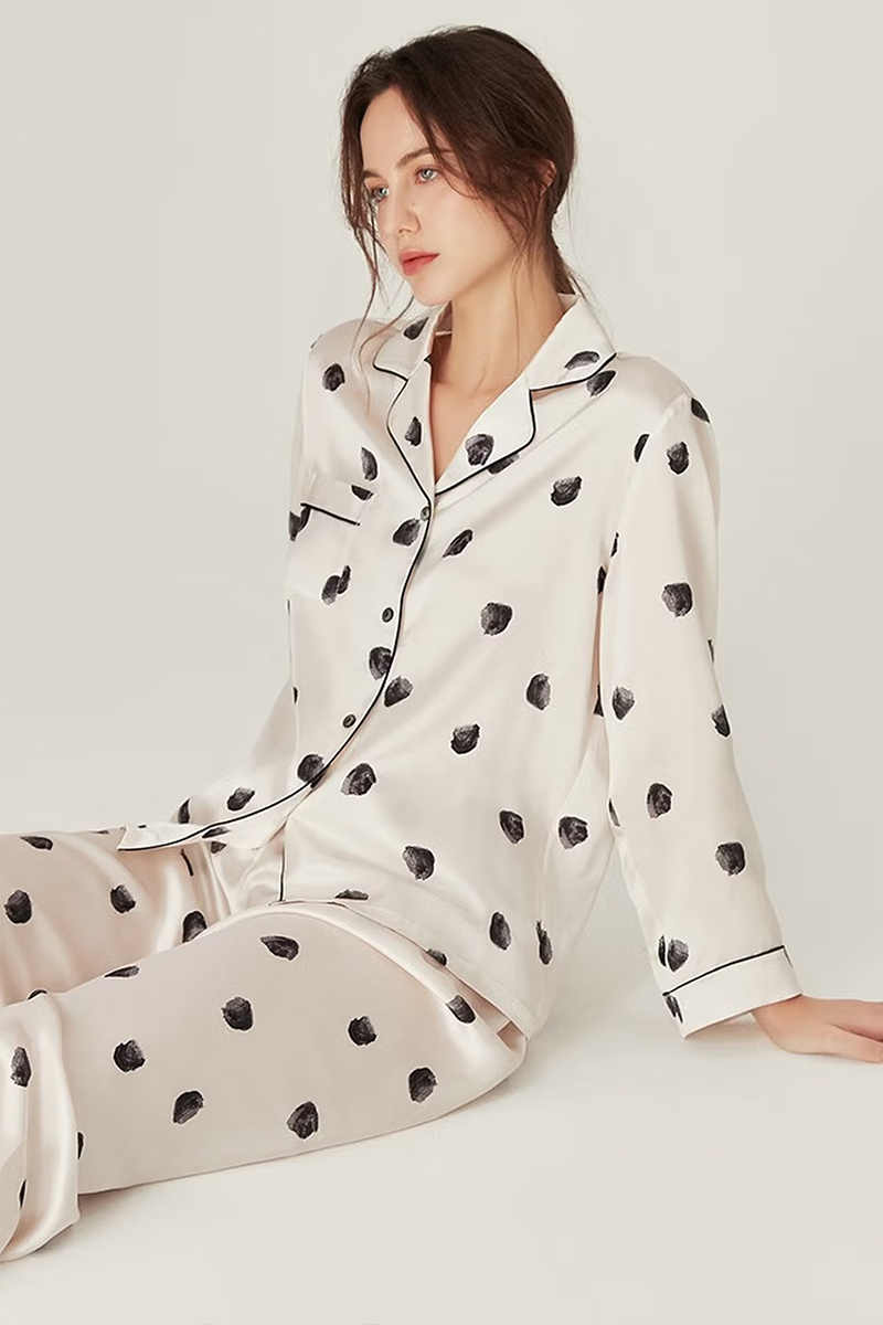 100% Mulberry Silk Polka Dot Long Sleeve Pajamas Set