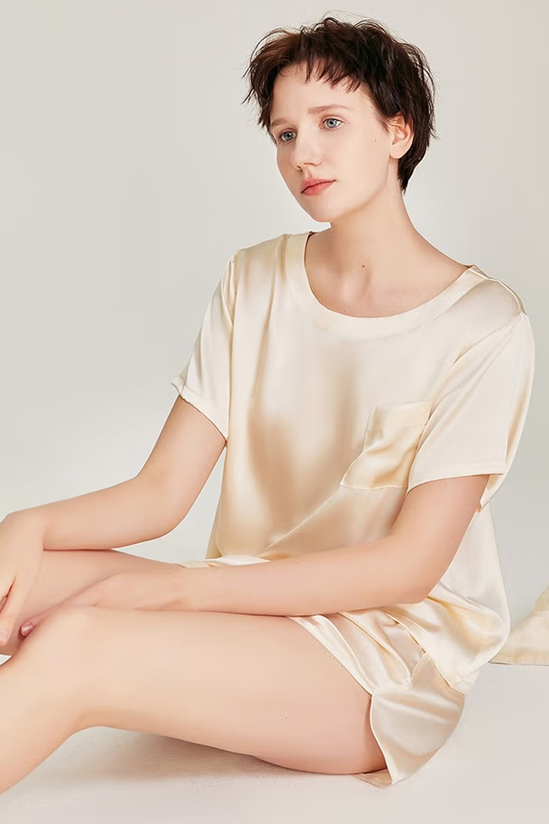 100% Mulberry Silk Short Sleeve & Shorts Pajamas Set